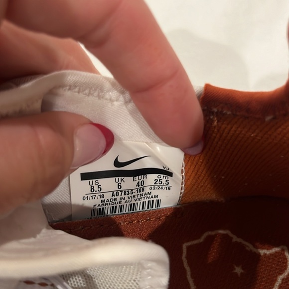 Nike Texas Longhorn tennis shoes - Picture 5 of 7